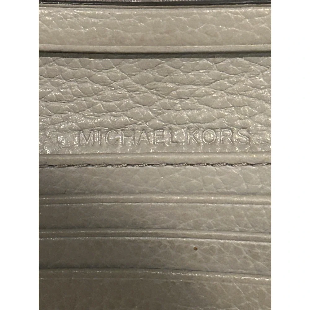 Michael Kors Gray Carryall Leather Small Foldover‎ Wallet
